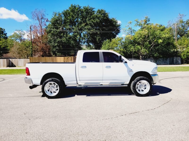 2013 Dodge Ram 2500 - 6.7 Diesel, Manual 4x4, Low Mileage, Exceptional Condition